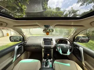 Toyota Land Cruiser Prado TX 2012