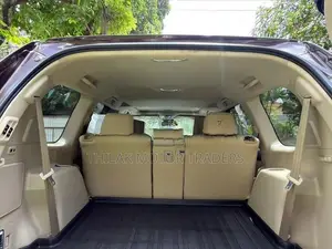 Toyota Land Cruiser Prado TX 2012