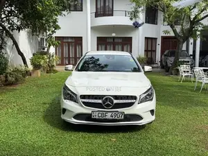 Mercedes Benz CLA 180 2018