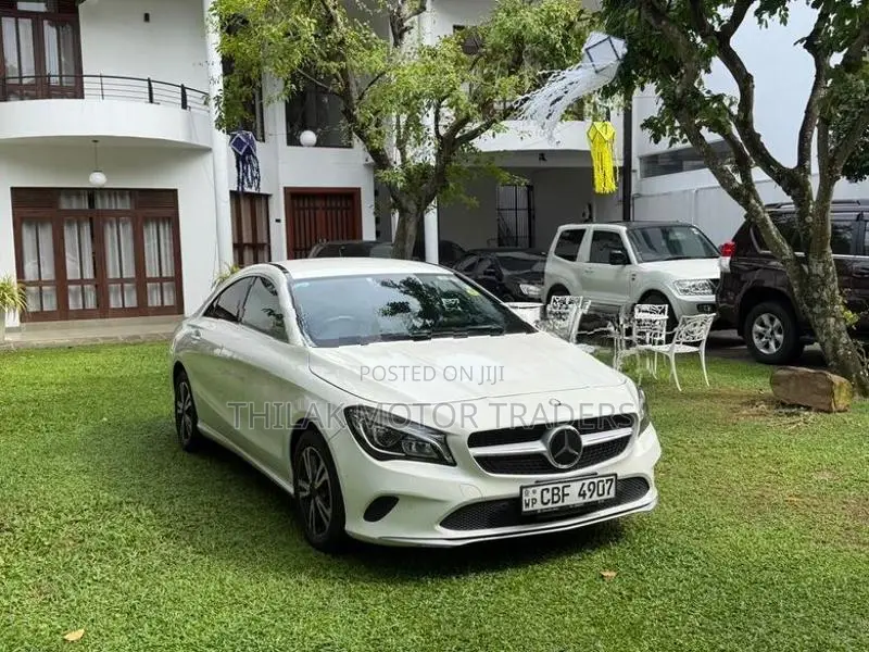 Mercedes Benz CLA 180 2018