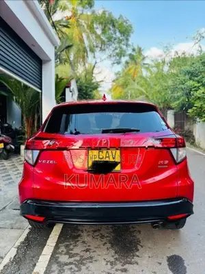 Honda Vezel RS Sensing 2017