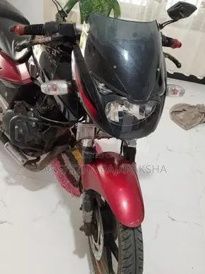 Bajaj Pulsar 180 2012