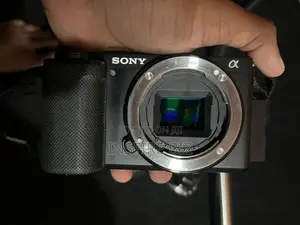 Sony Zv-E10 Mirrorless Camera