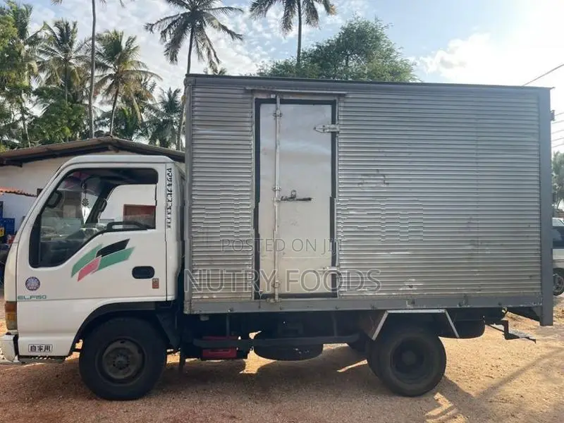 Isuzu Elf 1995