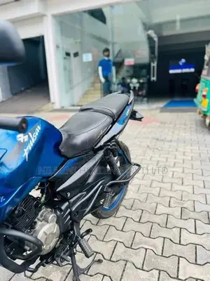 Bajaj Pulsar 135 2011