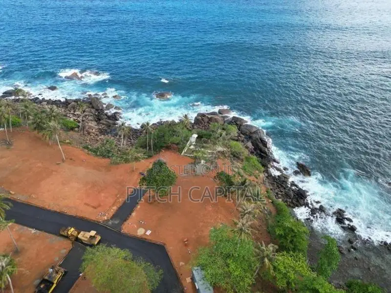 Beach Facing Luxury Lands For Sale - Matara