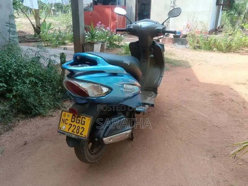TVS Wego 110 2017
