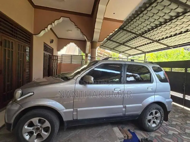 Zotye Nomad 2 2011