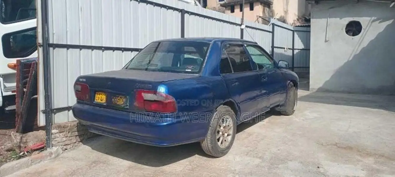 Proton Wira 2000