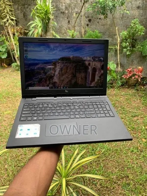 Dell Inspiron 15