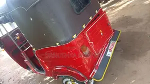 Bajaj RE 1999