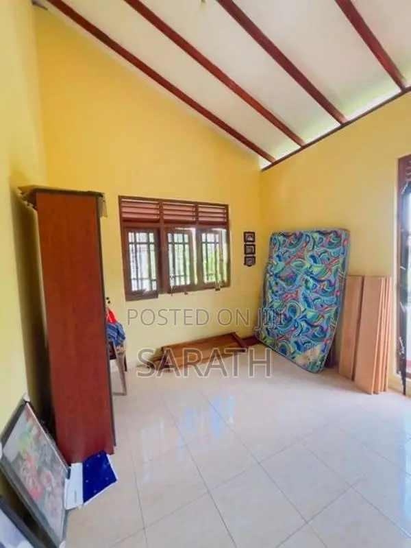 Well Maintained House Sale Athurugiriya