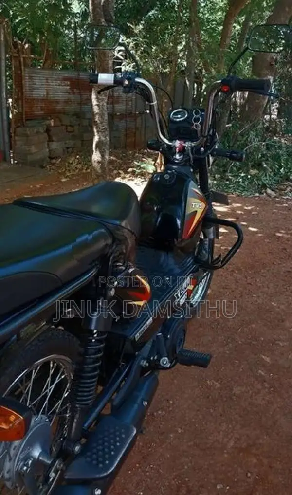 TVS XL 100 2025