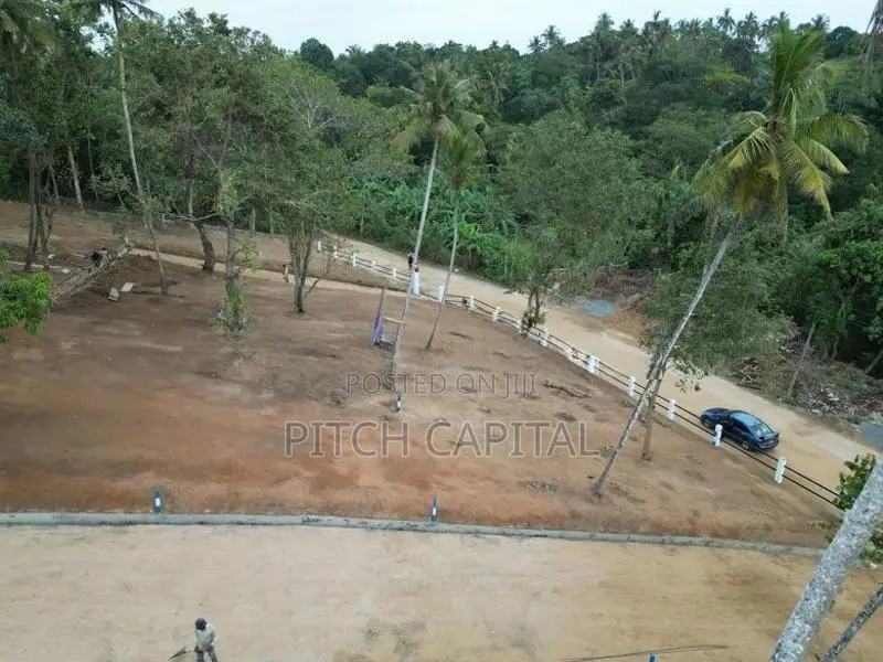 Wonderful Tourism Land Plot in Midigama