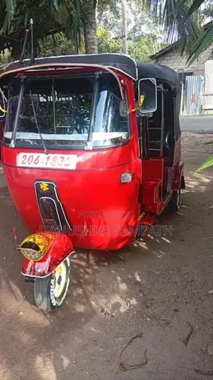 Bajaj RE 1999
