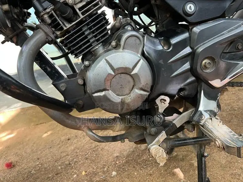 Bajaj Pulsar 135 LS 2011