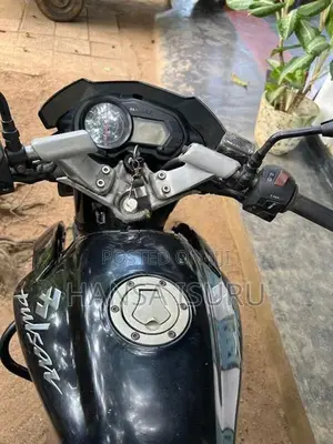 Bajaj Pulsar 135 LS 2011