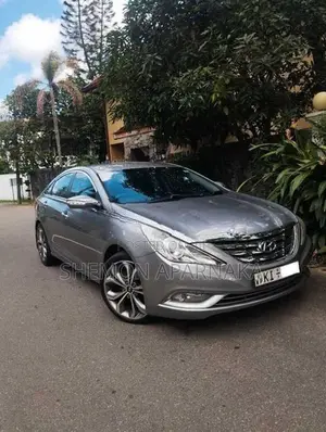 Hyundai Sonata 2.4 Limited 2010