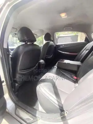 Hyundai Sonata 2.4 Limited 2010