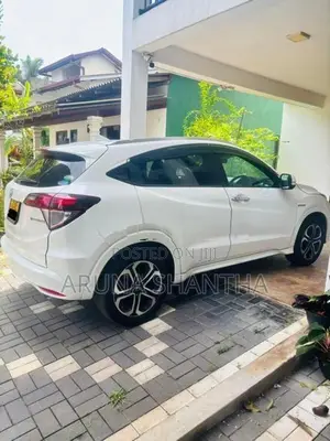 Honda Vezel 2015