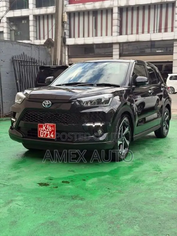 Toyota Raize Z Grade BSM 2025