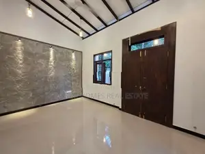 Brand New 3 Bedroom House for Sale – Diyagama