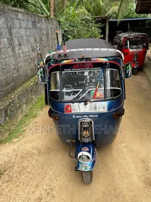 Bajaj RE 2005