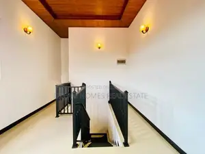 Stylish New House with Clear Deeds – Athurugiriya