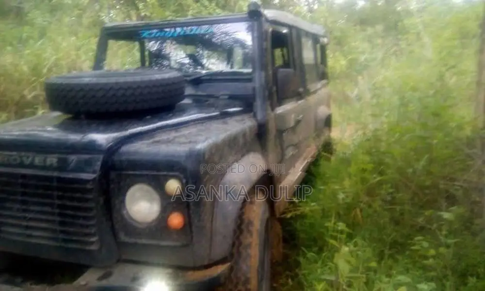 Land Rover Defender Body