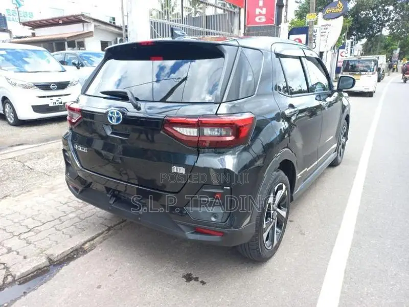 Toyota Raize HYBRID 1.2 2023
