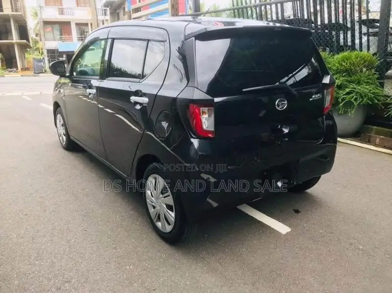 Daihatsu Mira X 2024