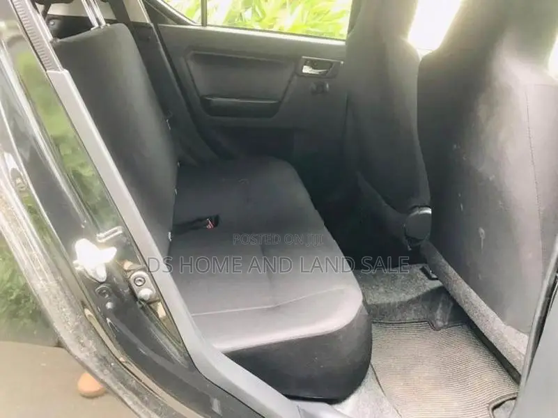 Daihatsu Mira X 2024