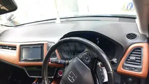 Honda Vezel 2015
