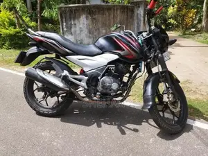 Bajaj Discover 125 ST 2013