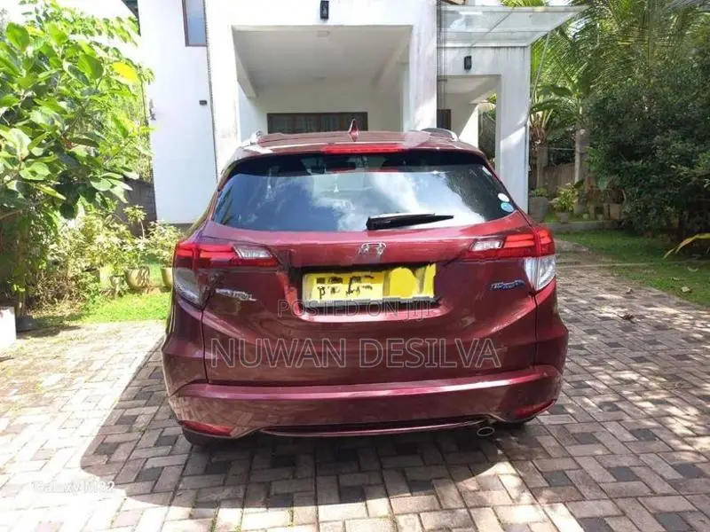 Honda Vezel 2015