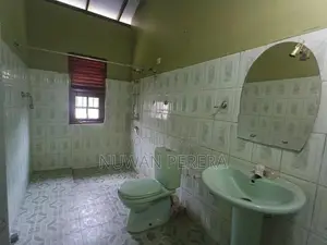 Piliyandala Suwarapala completely bricks made house for sale .