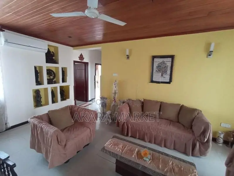 Span Tower 5 - Unfurnished Apartment for Sale A34509Colombo 4