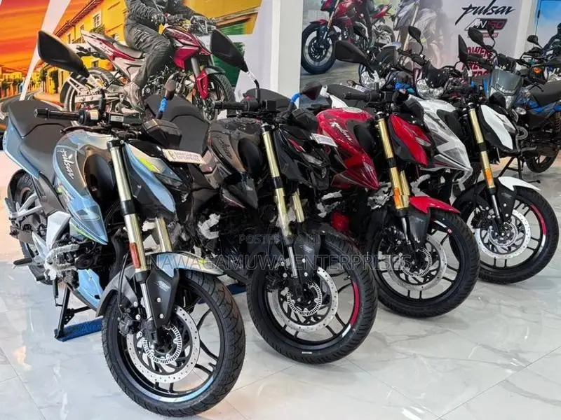 Bajaj Pulsar N160 PREMIUM 2026
