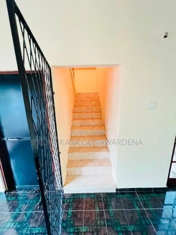 Two Story House for Sale Piliyandala