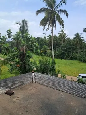 House for Sale in Kamburupitiya