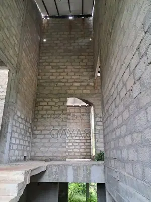 House for Sale in Kamburupitiya