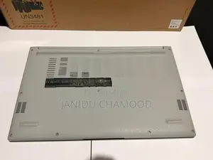 Asus Vivobook