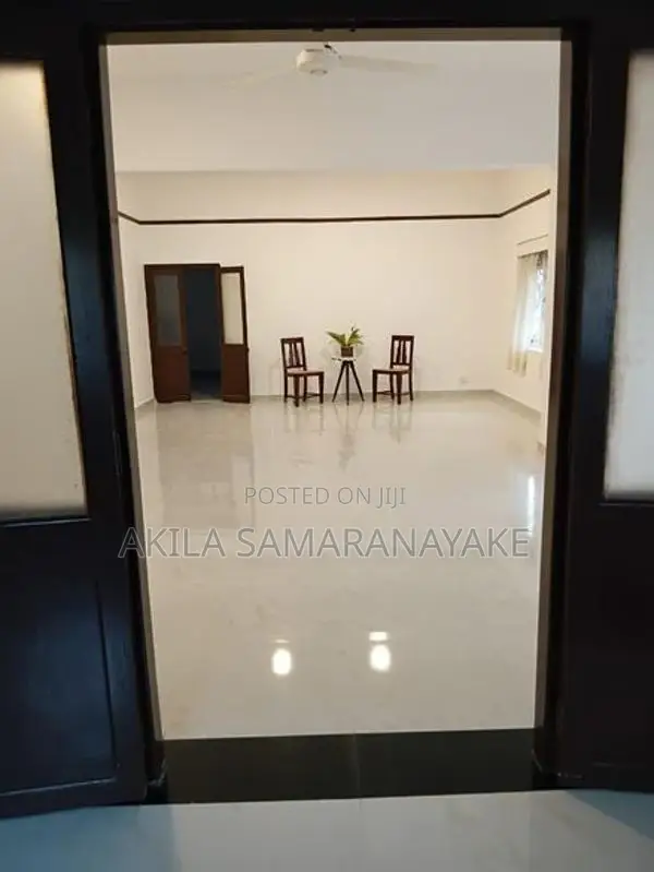 Spacious House for Rent in Battaramulla - Jayanthipura