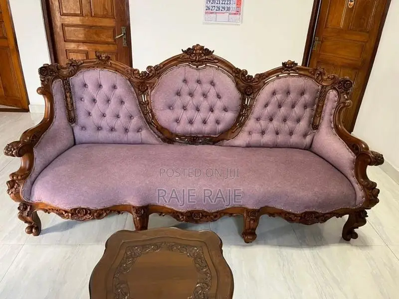 Luxury Sofa Set with Table