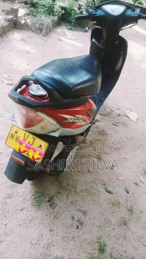 TVS Streak 2009