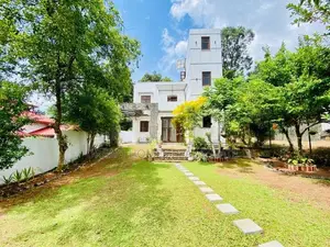 16 Perches Modern Box-Type Luxury House for Sale – Athurugiriya