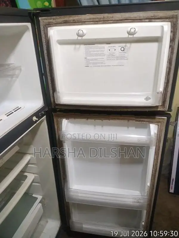 Singer Double Door Fridge 231L