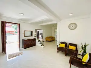16 Perches Modern Box-Type Luxury House for Sale – Athurugiriya