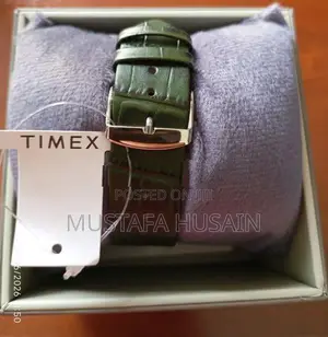 Timex Men's Analog Watch White Dial with Green Leather Strap