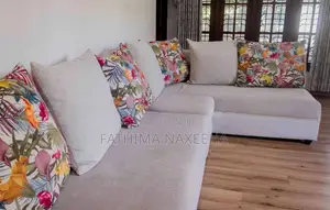 Arpico Sofa Set